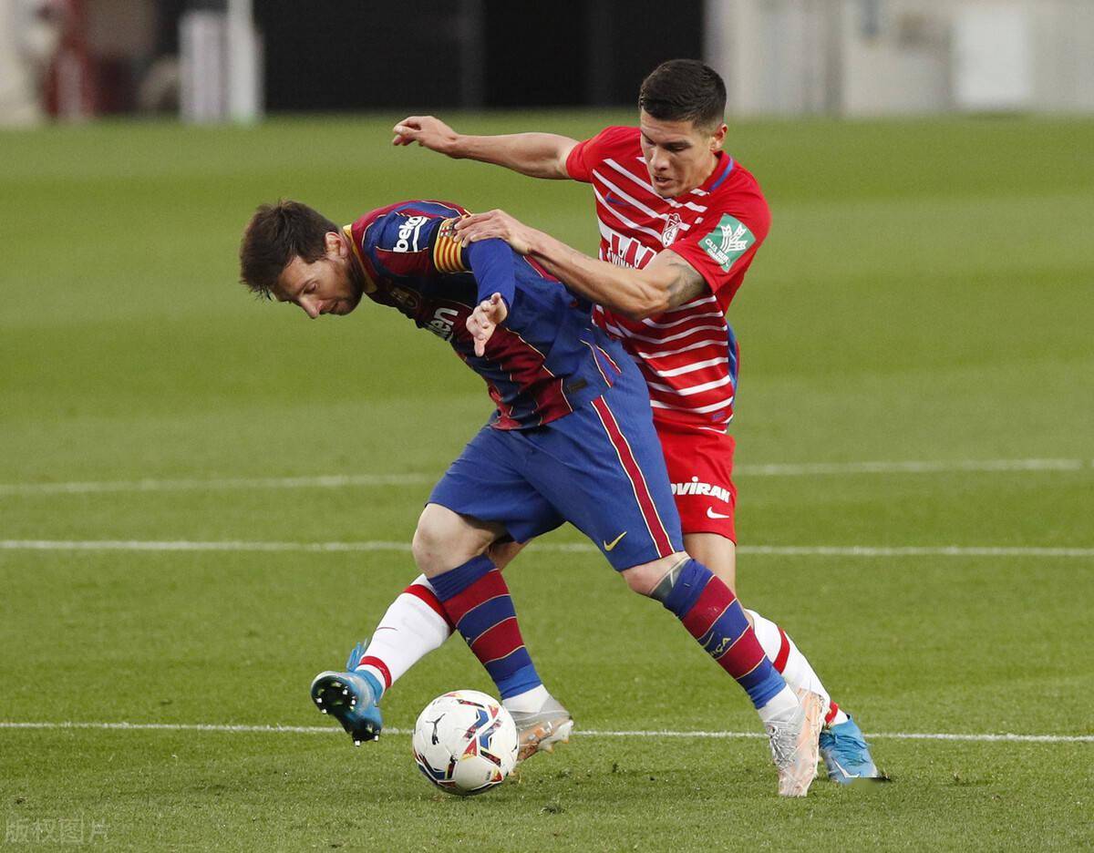 Uzi在巴塞罗那比赛中爆冷，逆转引发热议！的简单介绍